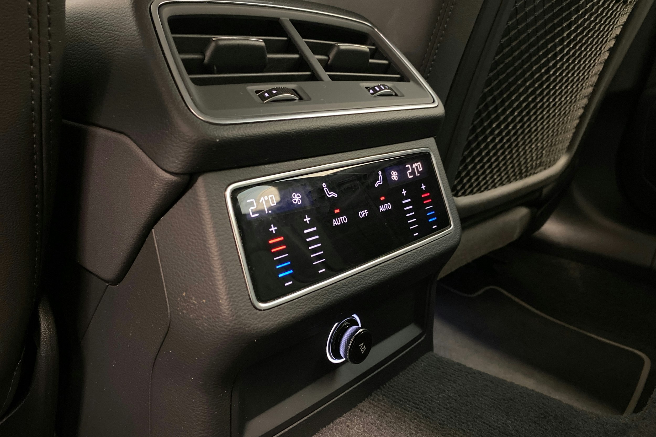harmaa Audi A6 allroad quattro 2020 kuva 32.