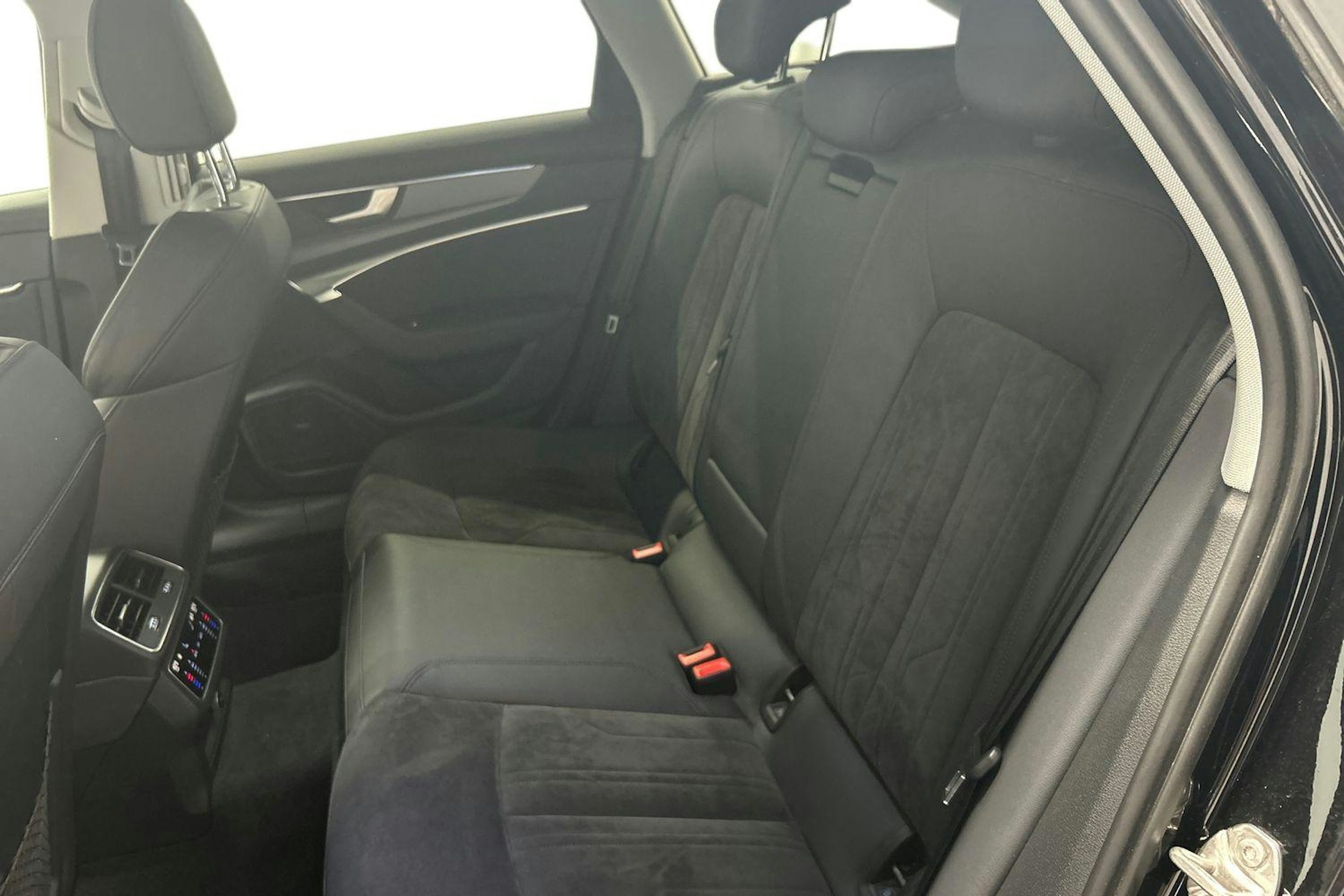 musta Audi A6 allroad quattro 2021 kuva 10.