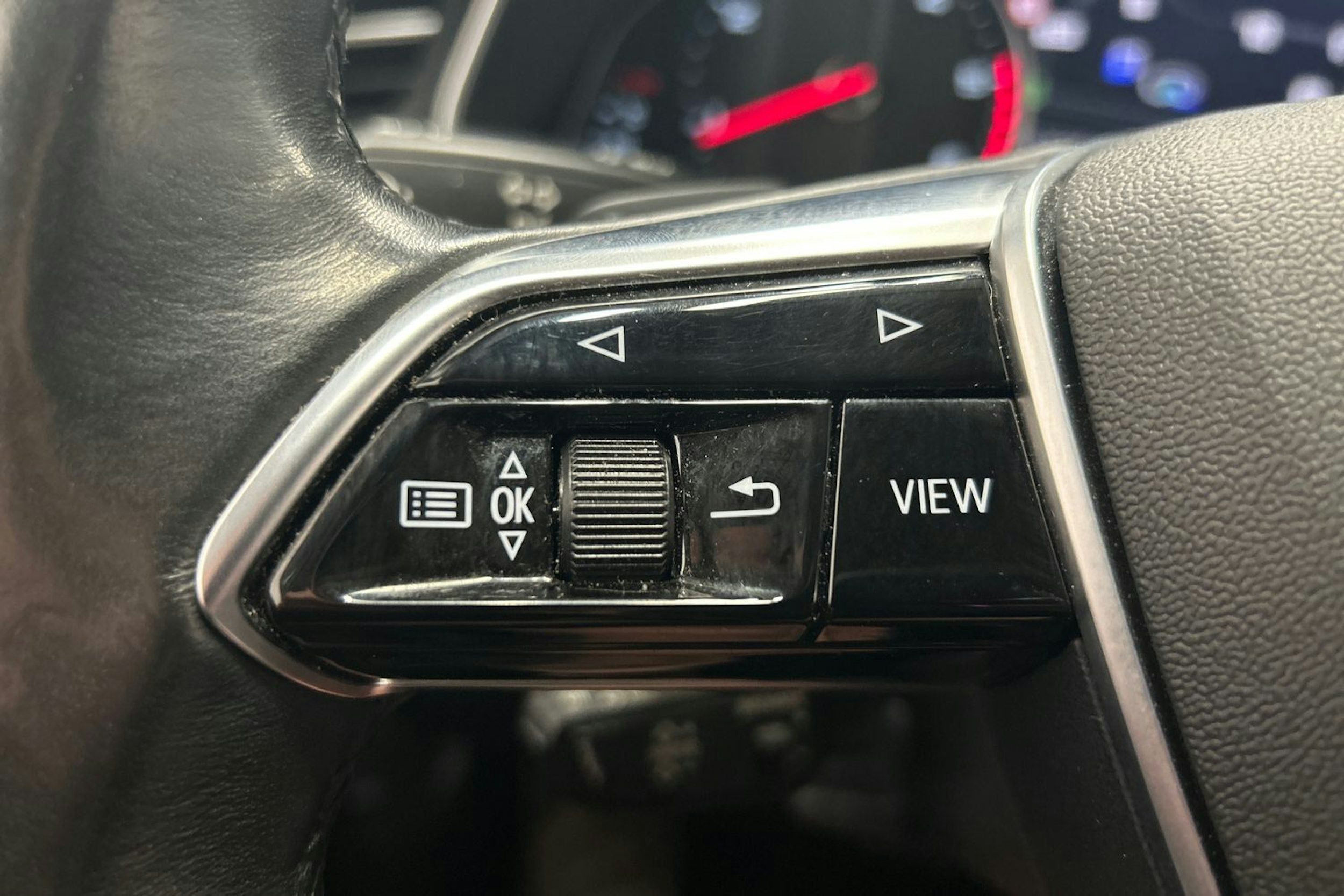 musta Audi A6 allroad quattro 2021 kuva 21.