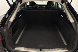 musta Audi A6 allroad quattro 2021 kuva 11.