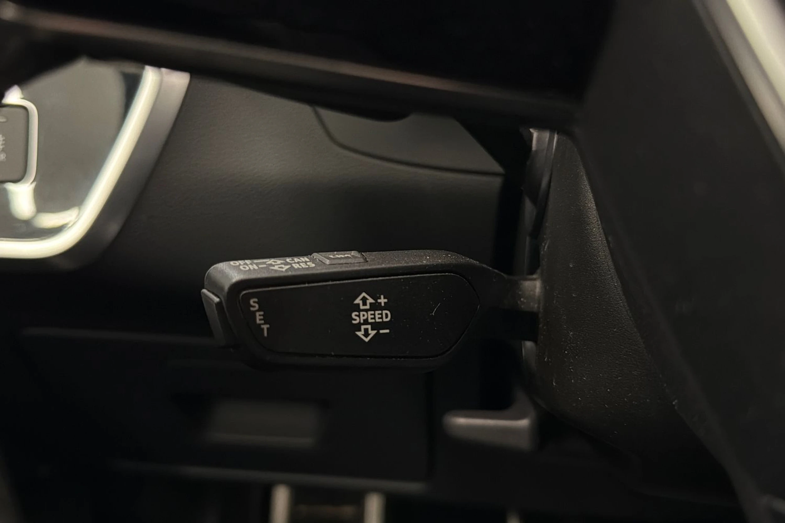 musta Audi A6 allroad quattro 2021 kuva 19.
