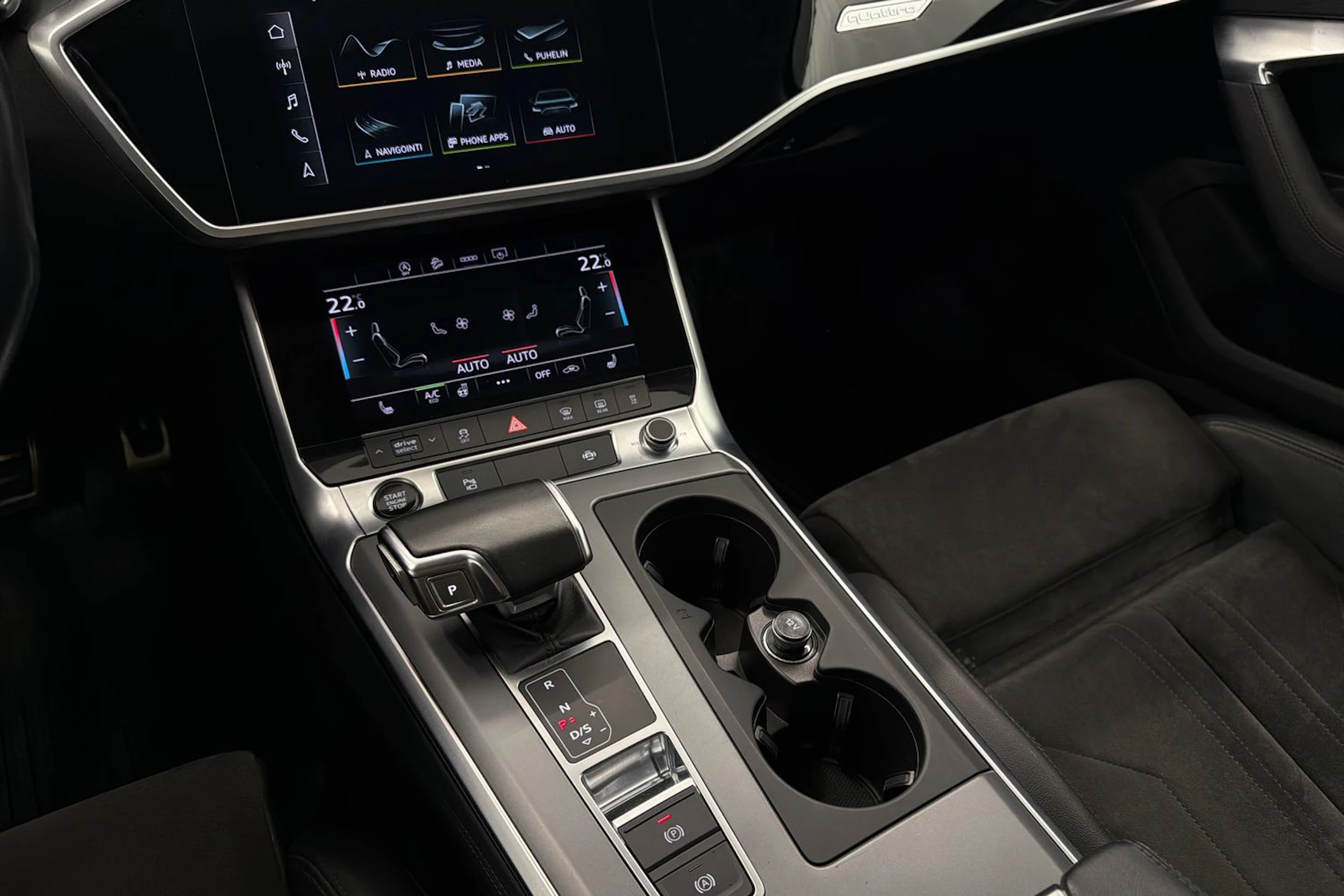 musta Audi A6 allroad quattro 2021 kuva 20.