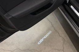 musta Audi A6 allroad quattro 2021 kuva 32.