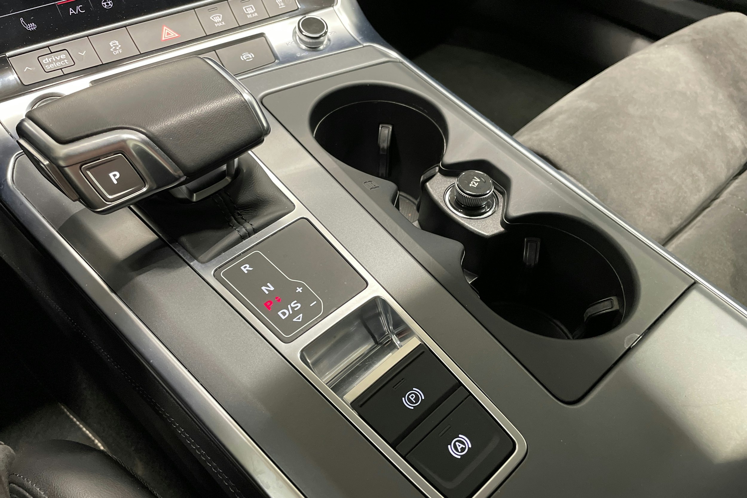 harmaa Audi A6 allroad quattro 2021 kuva 24.
