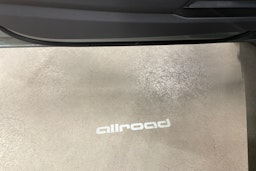 harmaa Audi A6 allroad quattro 2021 kuva 36.