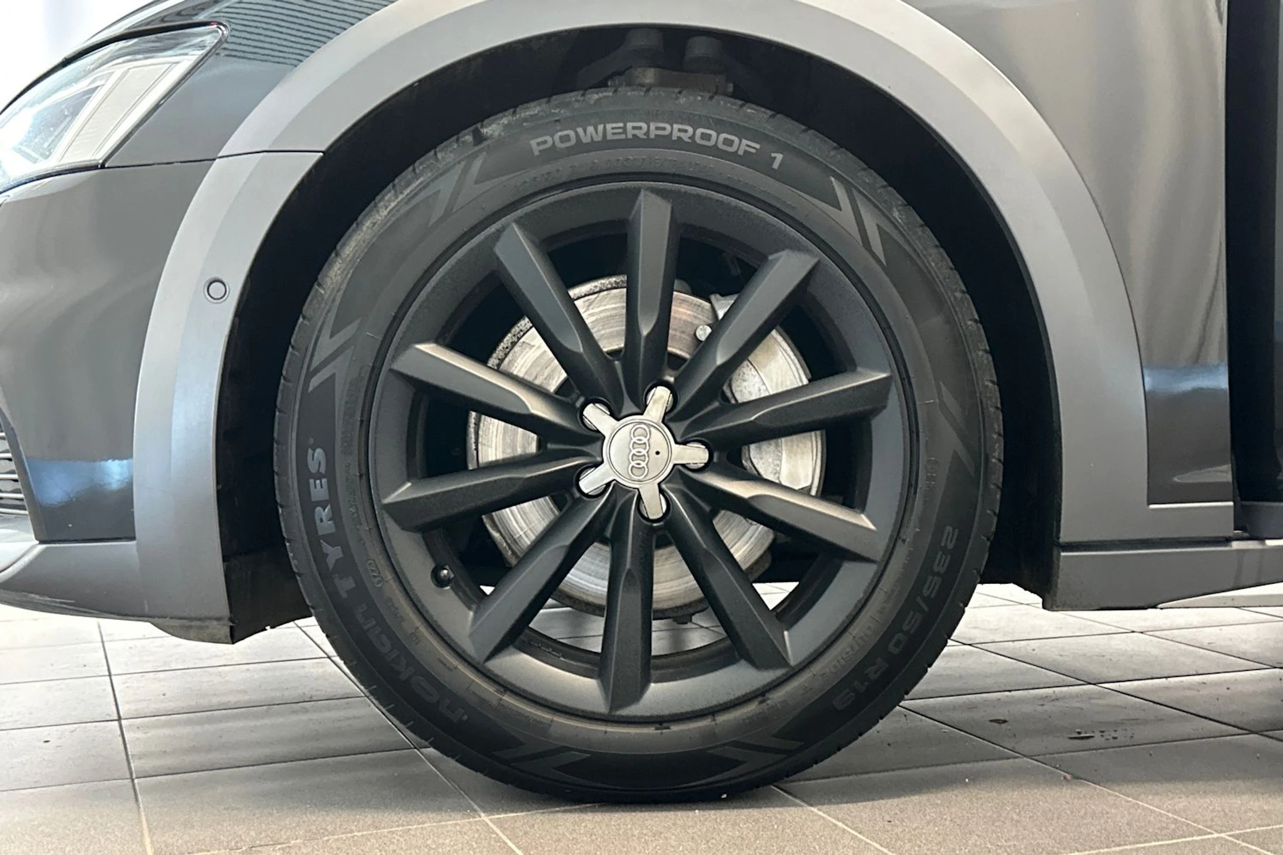 harmaa Audi A6 allroad quattro 2021 kuva 29.
