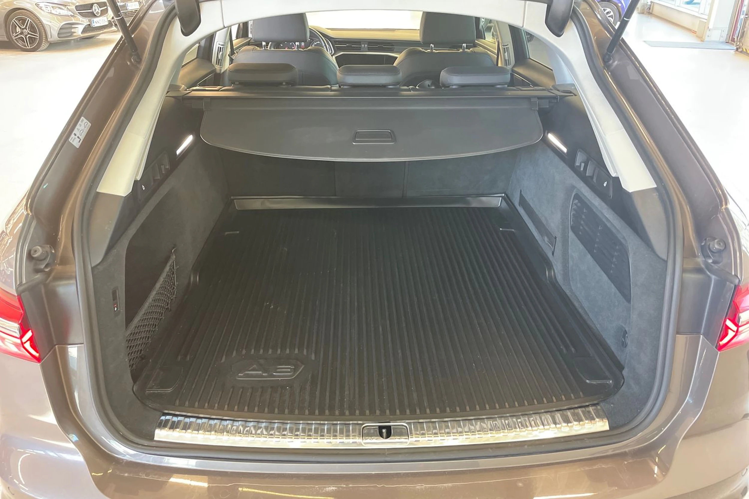 Ruskea (beige) Audi A6 ALLROAD QUATTRO 2021 kuva 21.
