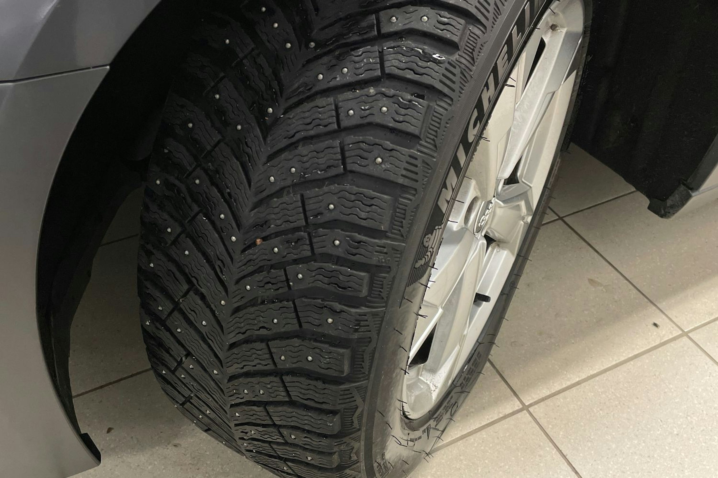 Musta Audi A6 ALLROAD QUATTRO 2022 kuva 13.