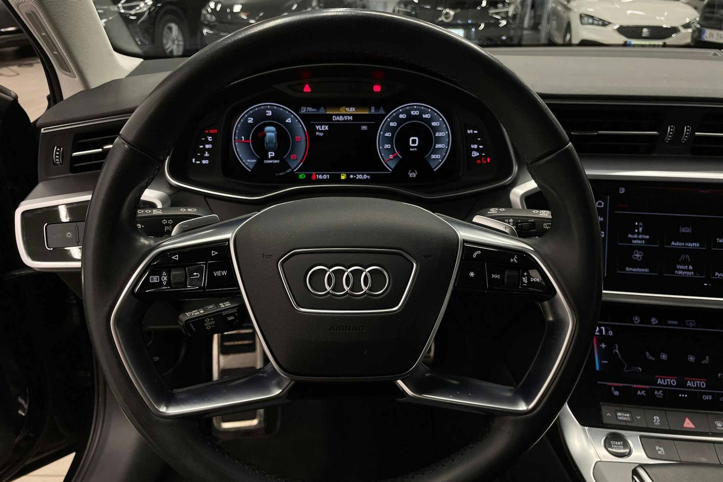 Musta Audi A6 ALLROAD QUATTRO 2022 kuva 18.