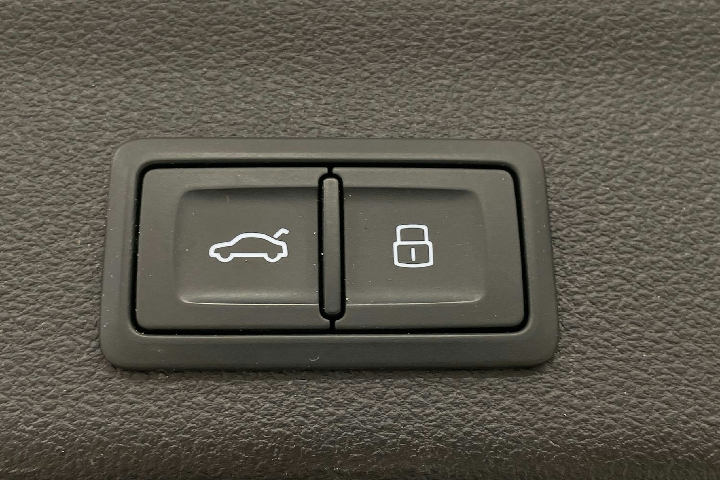 Musta Audi A6 ALLROAD QUATTRO 2022 kuva 30.