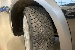 musta Audi A6 allroad quattro 2022 kuva 10.