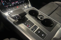 musta Audi A6 allroad quattro 2022 kuva 25.