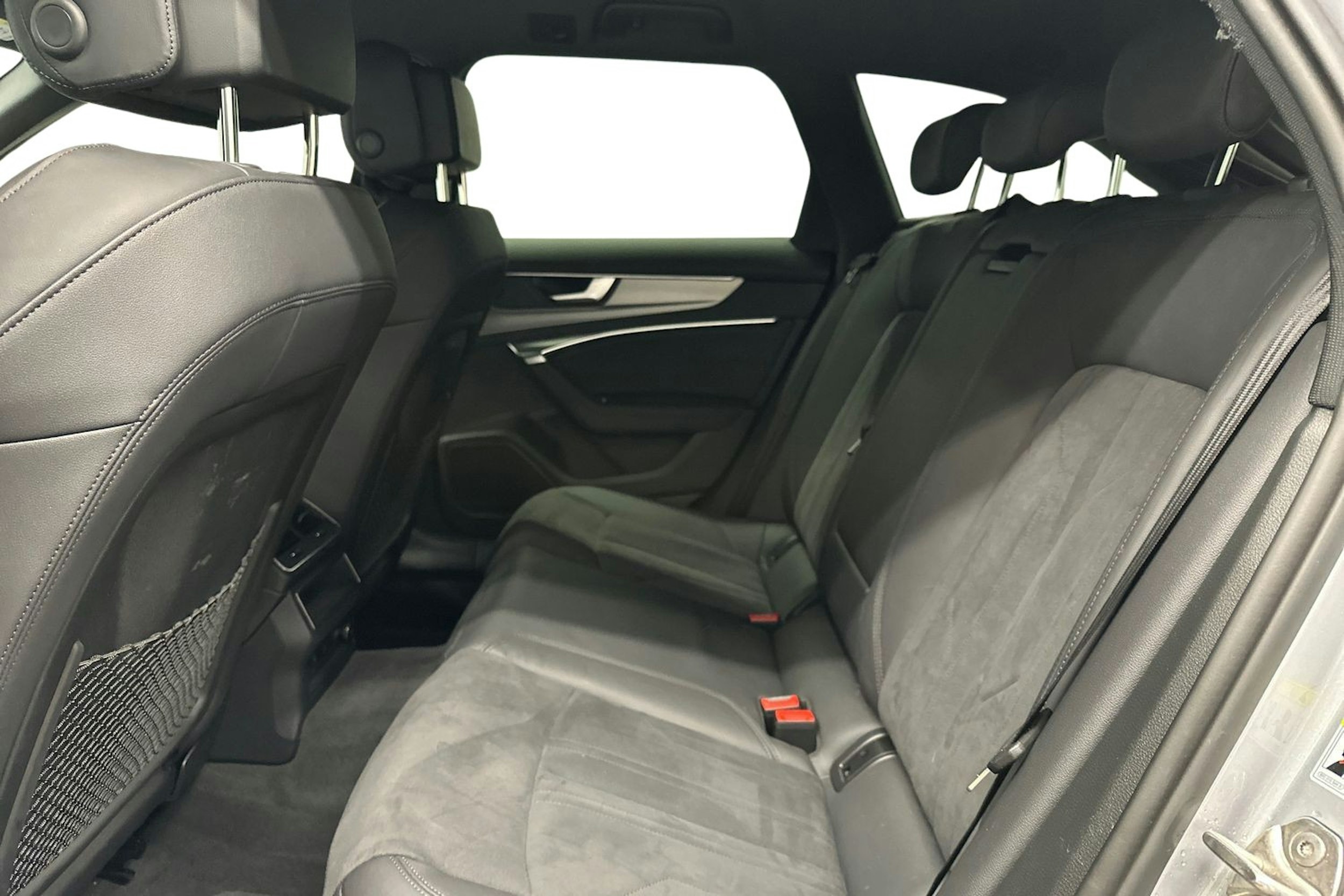 hopea Audi A6 allroad quattro 2023 kuva 10.