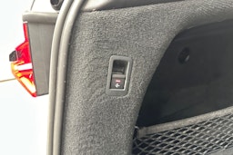 hopea Audi A6 allroad quattro 2023 kuva 32.