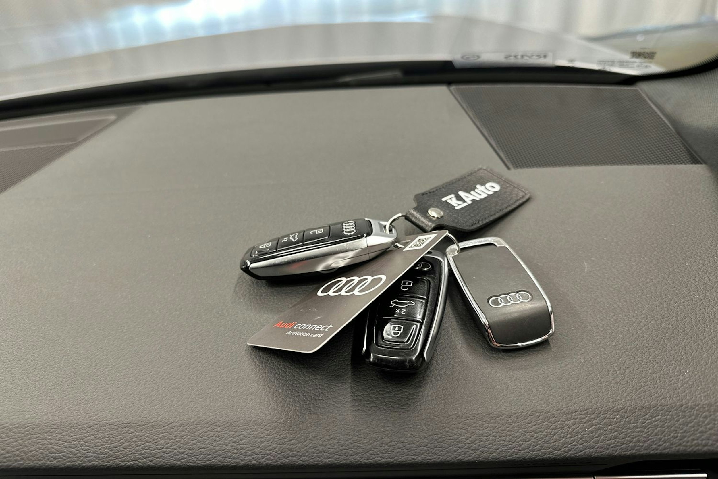 hopea Audi A6 allroad quattro 2023 kuva 33.