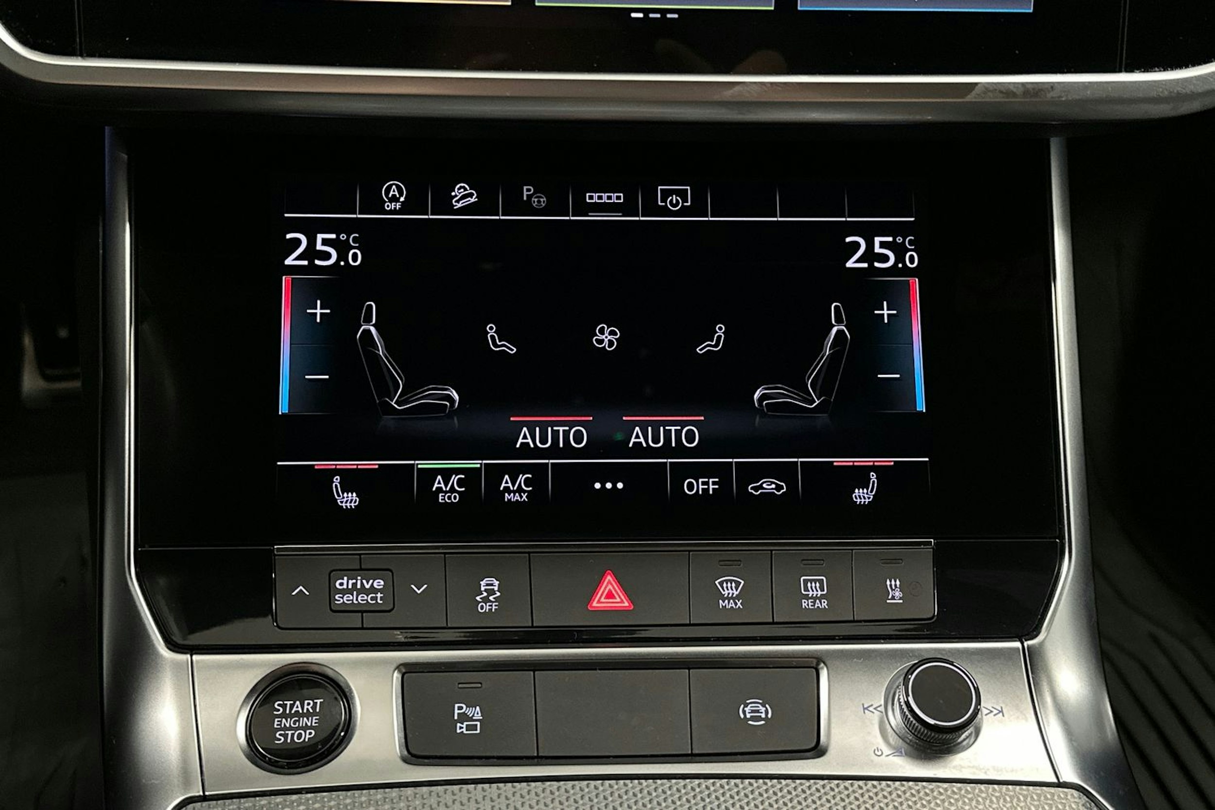 hopea Audi A6 allroad quattro 2023 kuva 25.