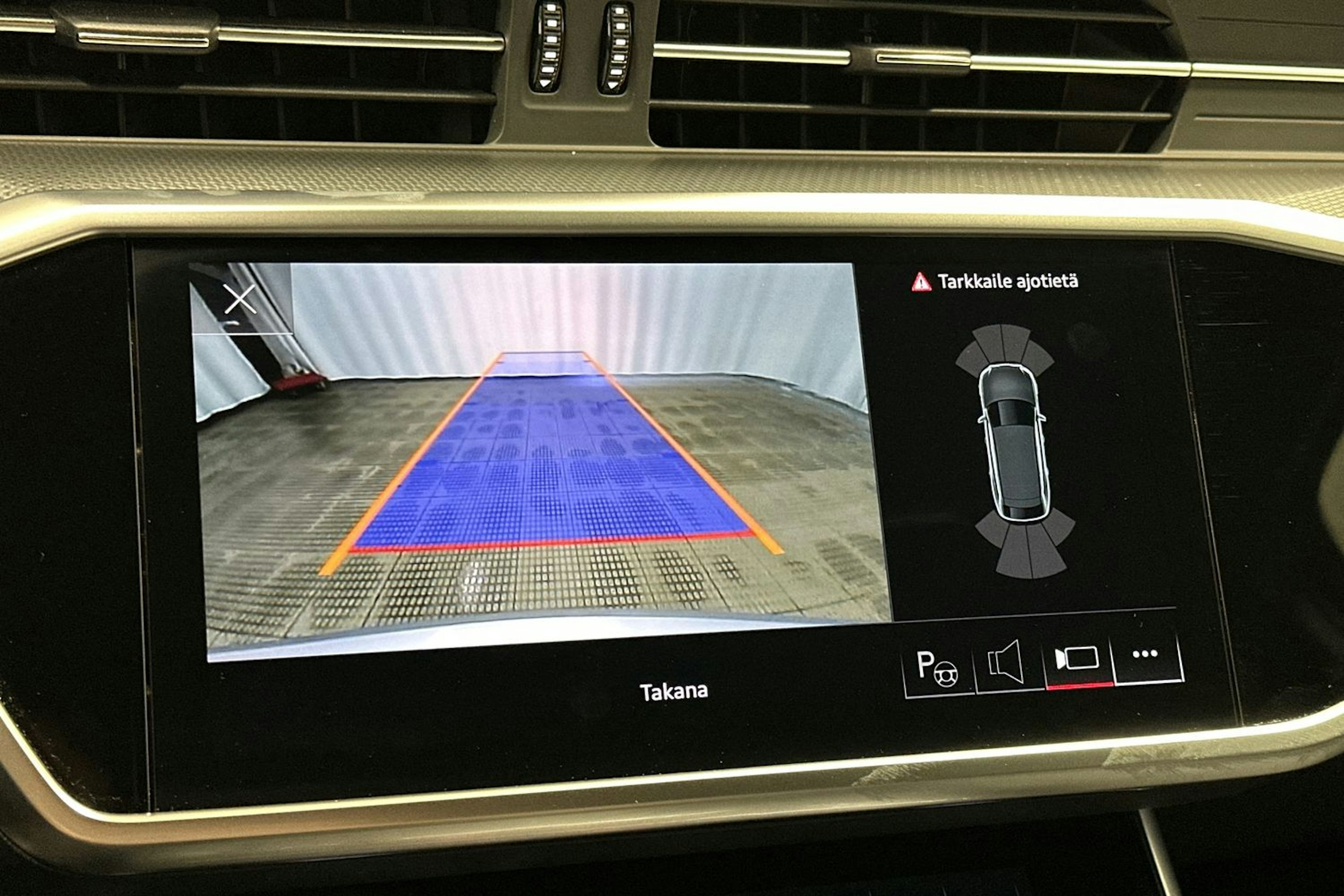 hopea Audi A6 allroad quattro 2023 kuva 34.