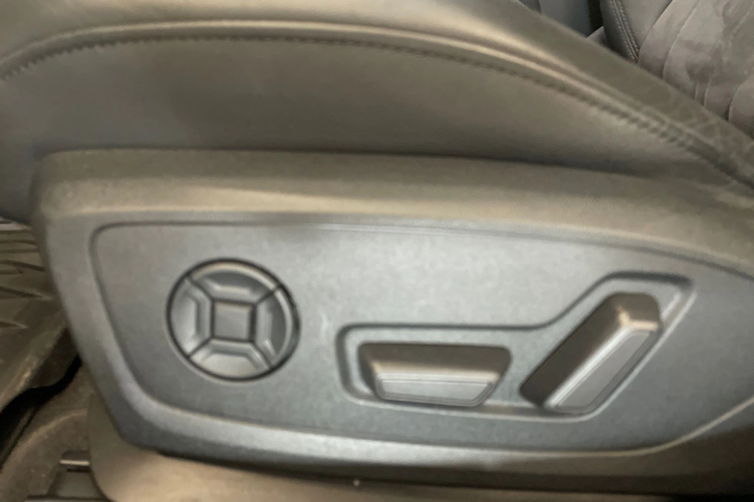harmaa Audi A6 allroad quattro 2023 kuva 12.