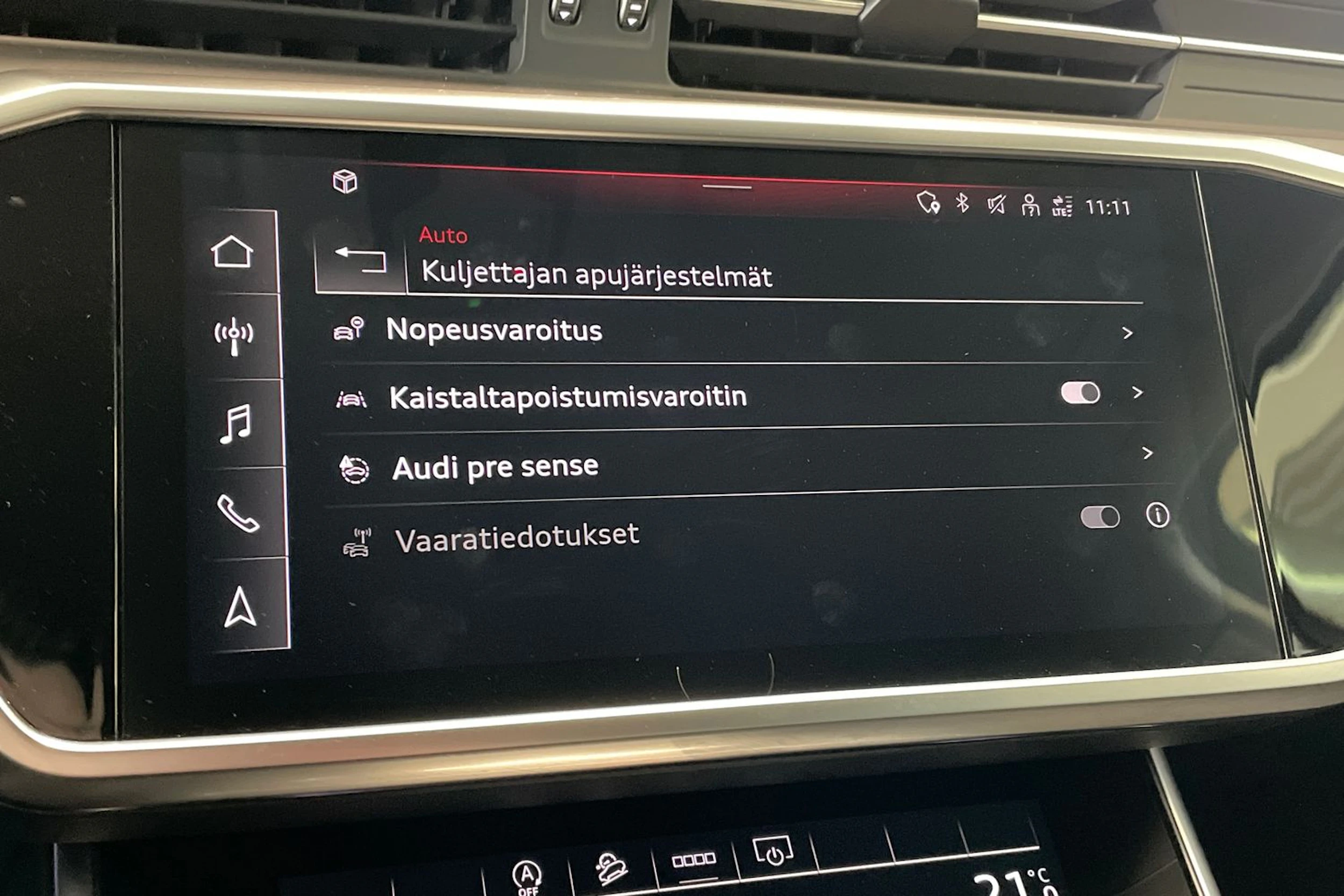 harmaa Audi A6 allroad quattro 2023 kuva 35.