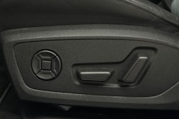 Valkoinen Audi A6 ALLROAD QUATTRO 2023 kuva 10.