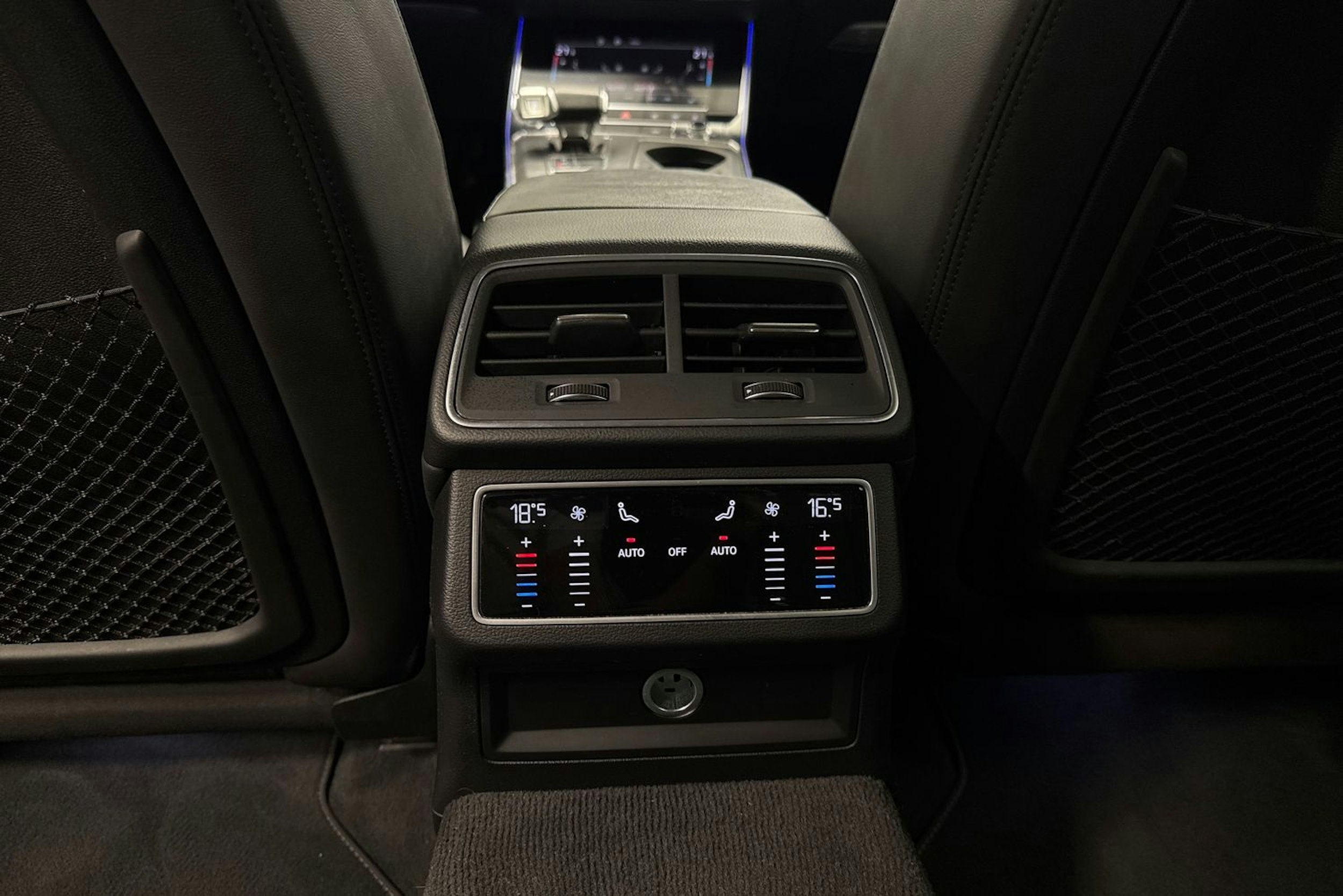 Valkoinen Audi A6 ALLROAD QUATTRO 2023 kuva 32.
