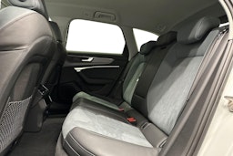 valkoinen Audi A6 allroad quattro 2024 kuva 8.