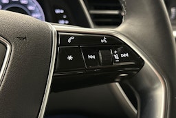 valkoinen Audi A6 allroad quattro 2024 kuva 18.