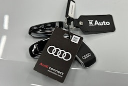 valkoinen Audi A6 allroad quattro 2024 kuva 34.