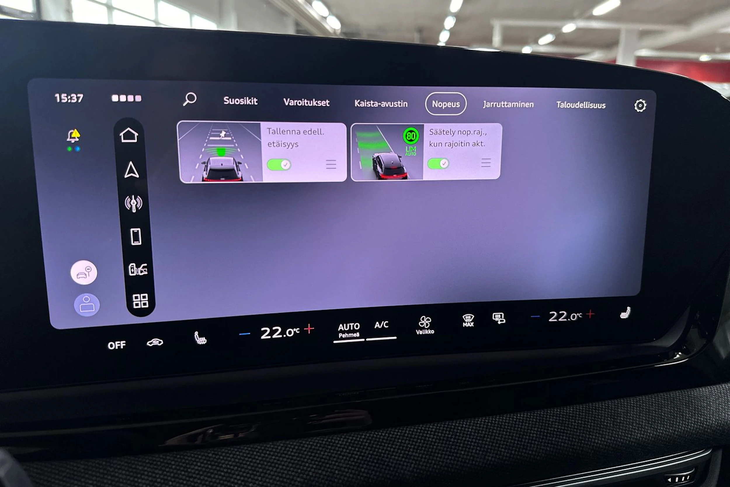 met. musta Audi A6 allroad quattro 2026 kuva 28.