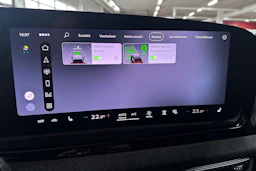 met. musta Audi A6 allroad quattro 2026 kuva 28.