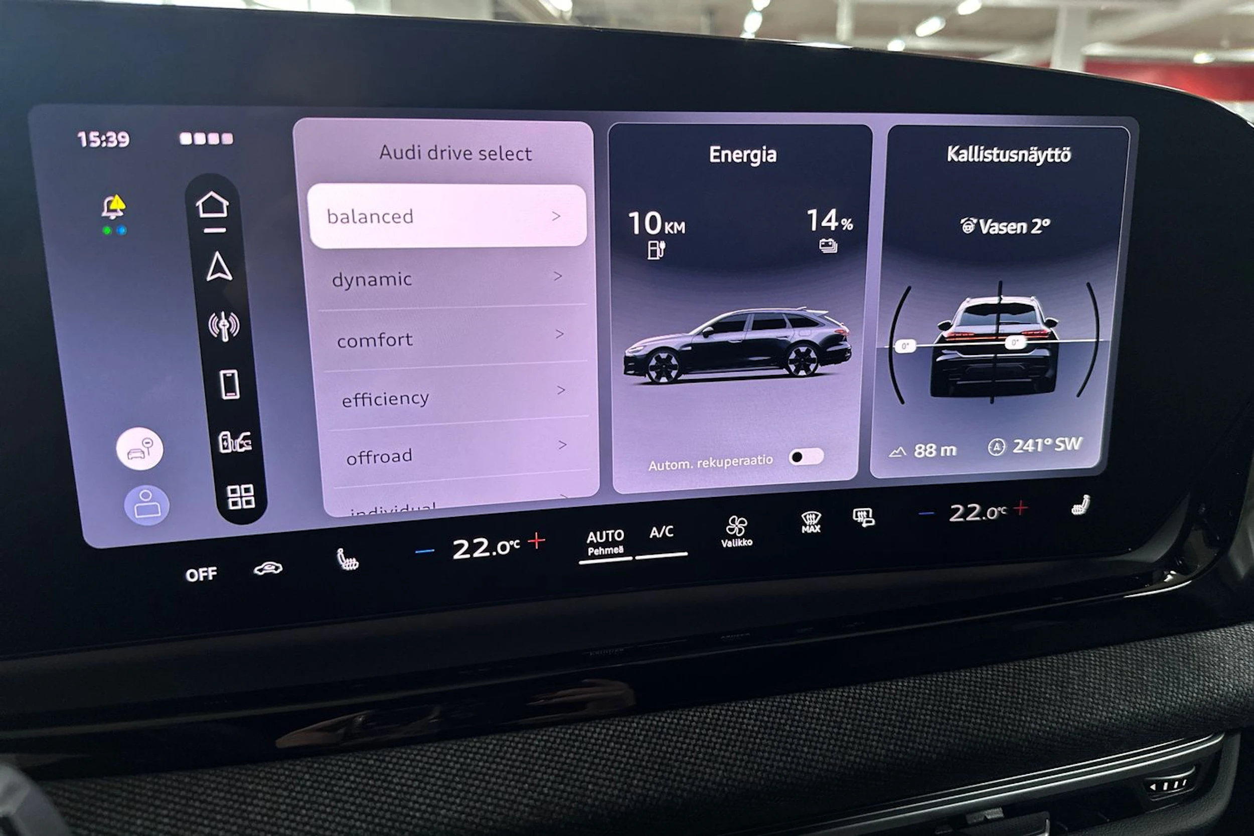 met. musta Audi A6 allroad quattro 2026 kuva 33.