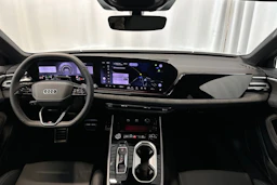 jäätikön valkoinen Audi A6 allroad quattro 2026 kuva 10.