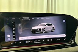 jäätikön valkoinen Audi A6 allroad quattro 2026 kuva 23.