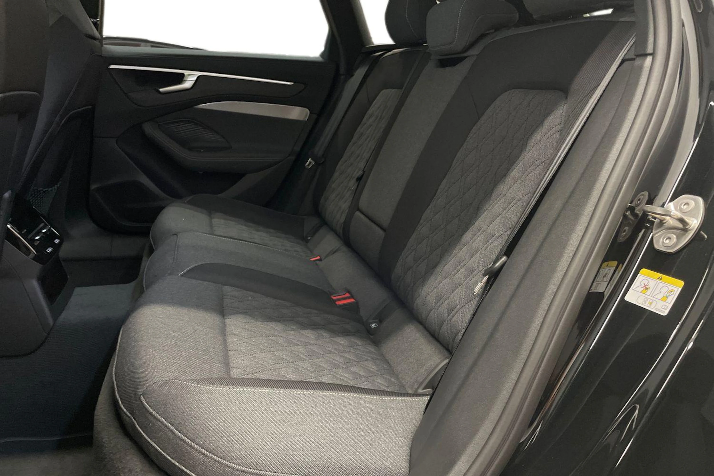 met. vihreä Audi A6 allroad quattro 2026 kuva 8.