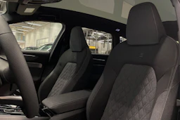 met. vihreä Audi A6 allroad quattro 2026 kuva 11.