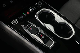 met. vihreä Audi A6 allroad quattro 2026 kuva 18.
