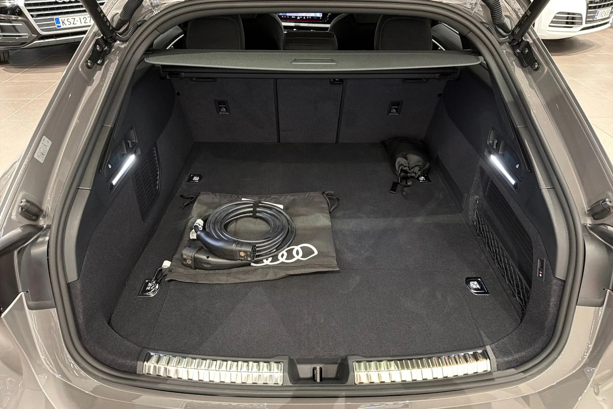 met. harmaa Audi A6 allroad quattro 2027 kuva 12.