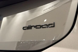 met. harmaa Audi A6 allroad quattro 2027 kuva 23.
