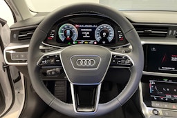 Valkoinen Audi A6 2024 kuva 11.
