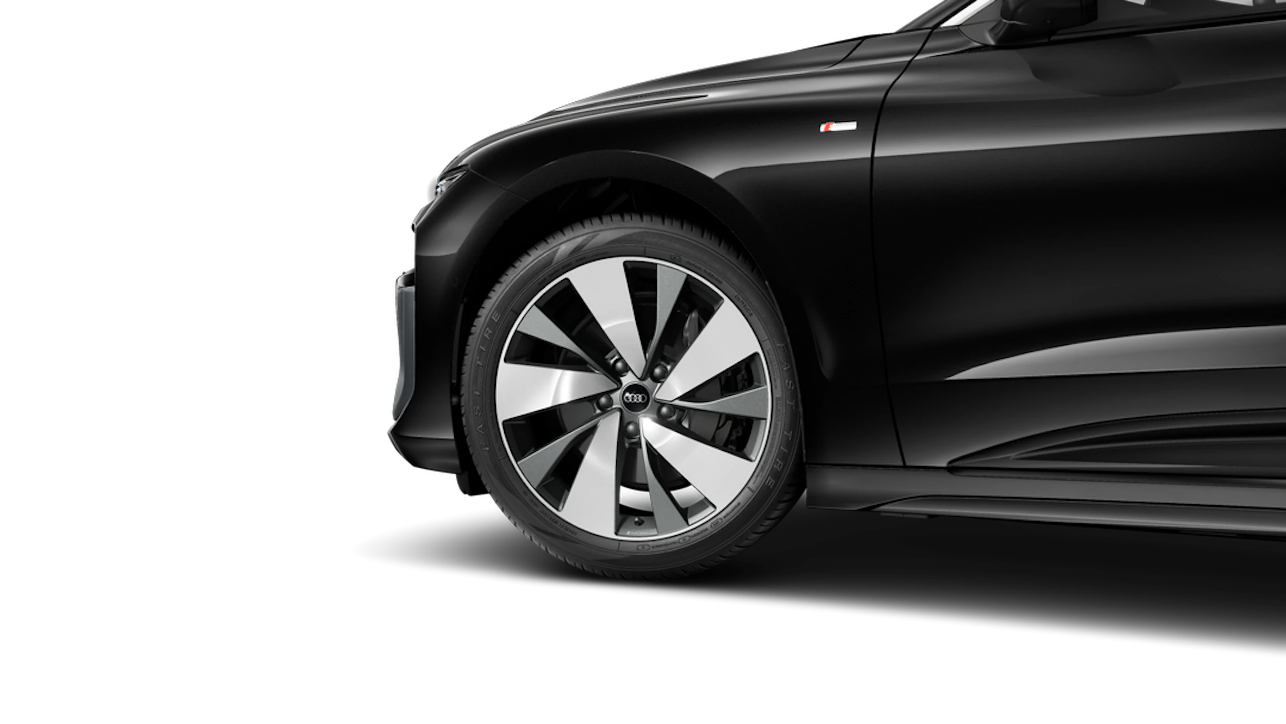 Mythos-musta, metalliväri Audi A6 Avant e-tron 2027 kuva 10.