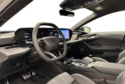 valkoinen Audi A6 e-tron 2025 kuva 7.
