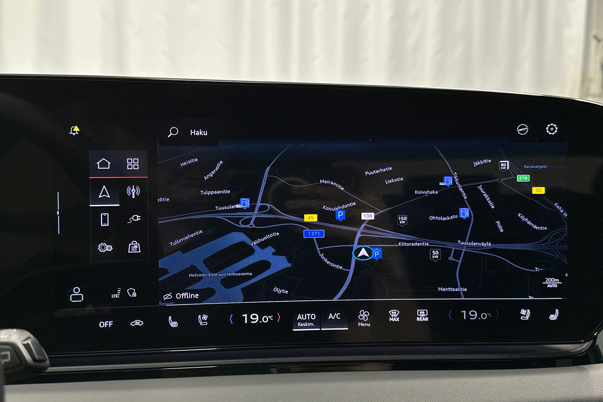 valkoinen Audi A6 e-tron 2025 kuva 28.