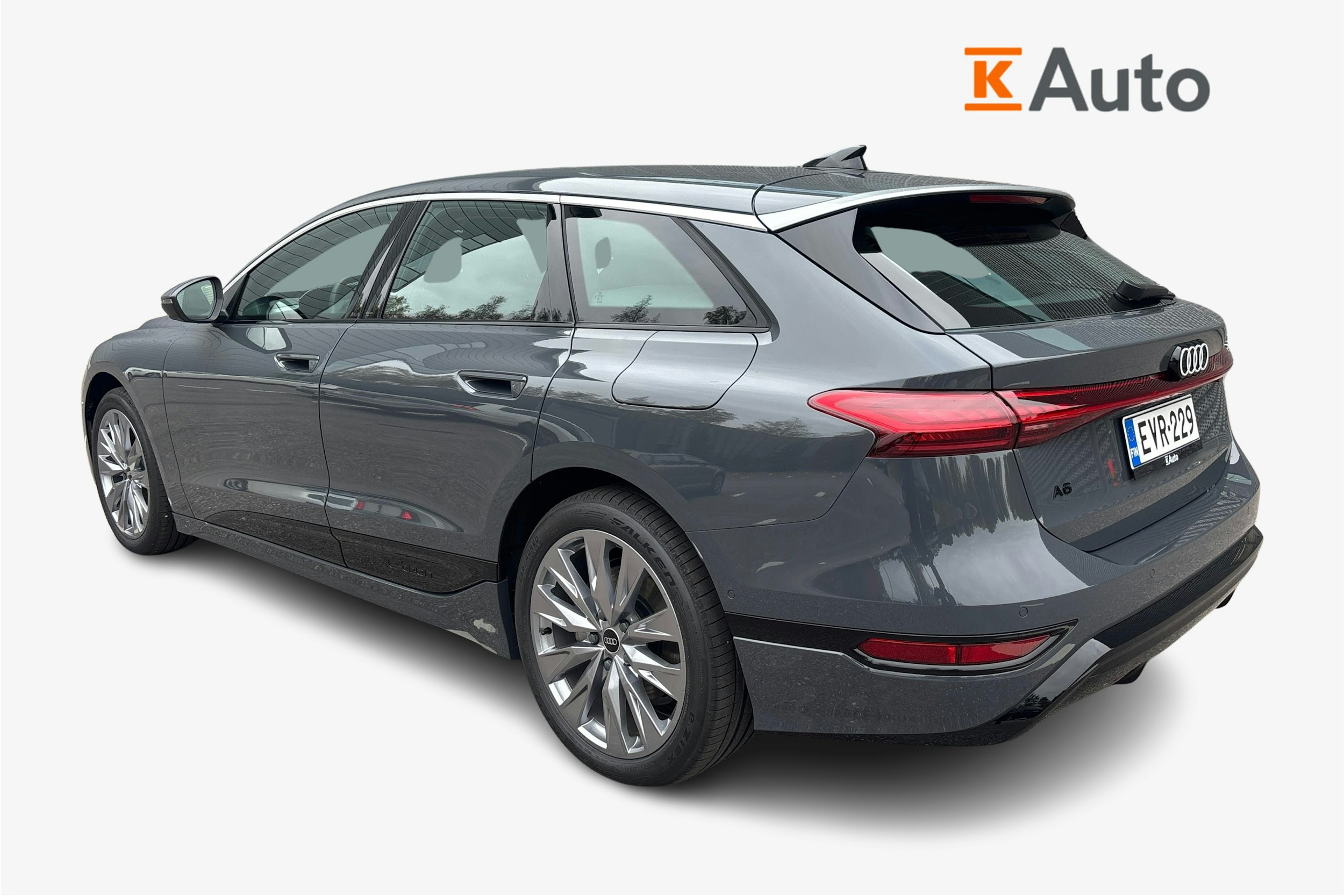 harmaa Audi A6 e-tron 2025 kuva 2.
