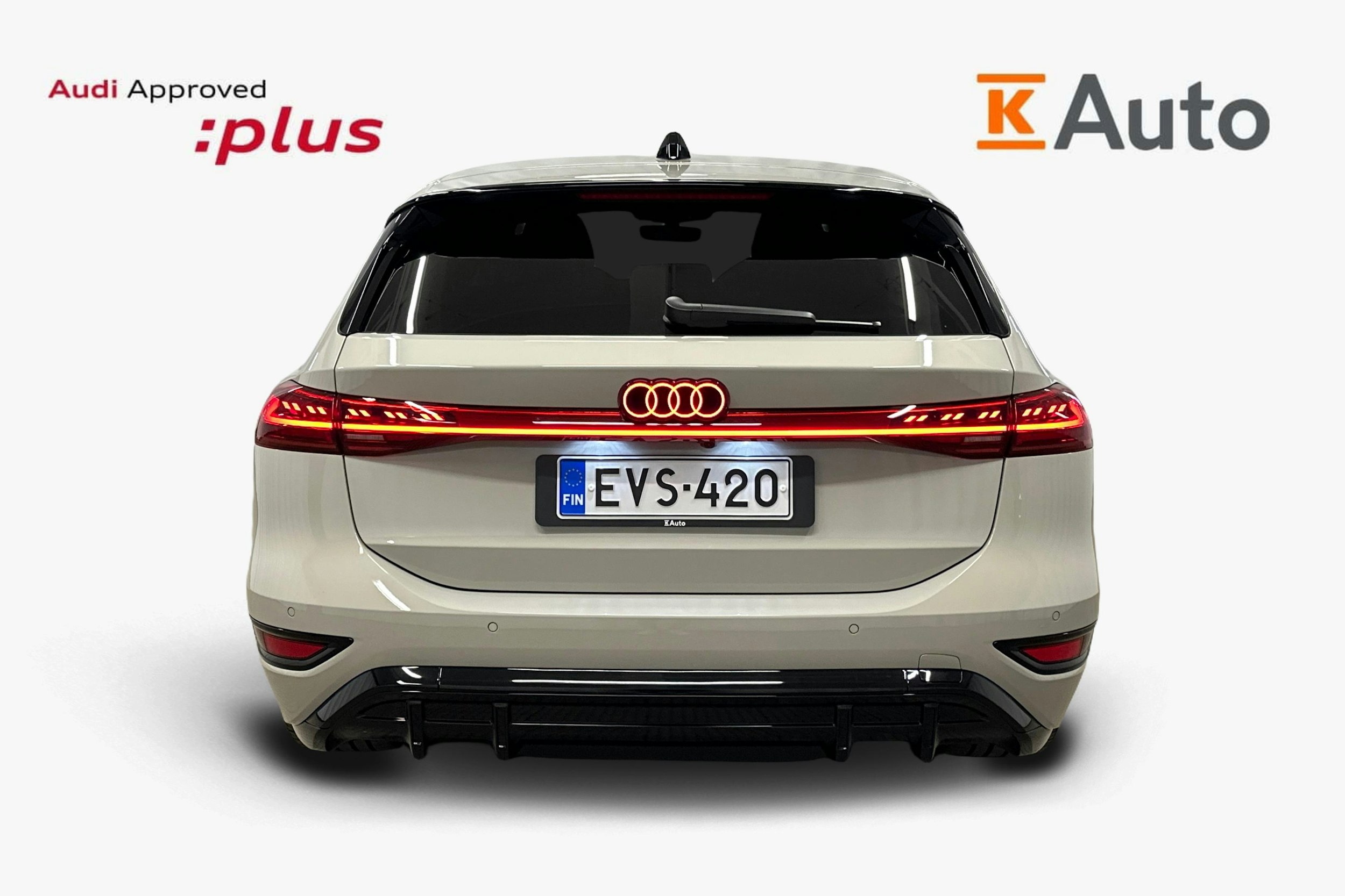 beige Audi A6 e-tron 2025 kuva 3.