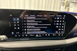 beige Audi A6 e-tron 2025 kuva 24.