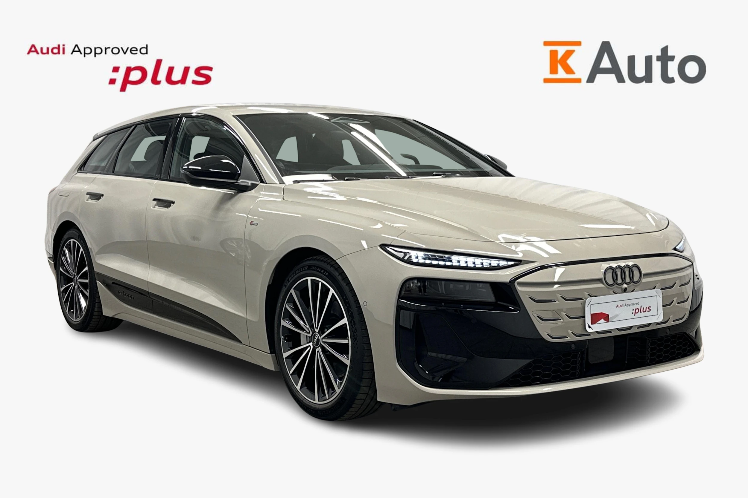 beige Audi A6 e-tron 2025 kuva 1.