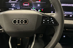 beige Audi A6 e-tron 2025 kuva 12.
