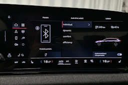 beige Audi A6 e-tron 2025 kuva 17.