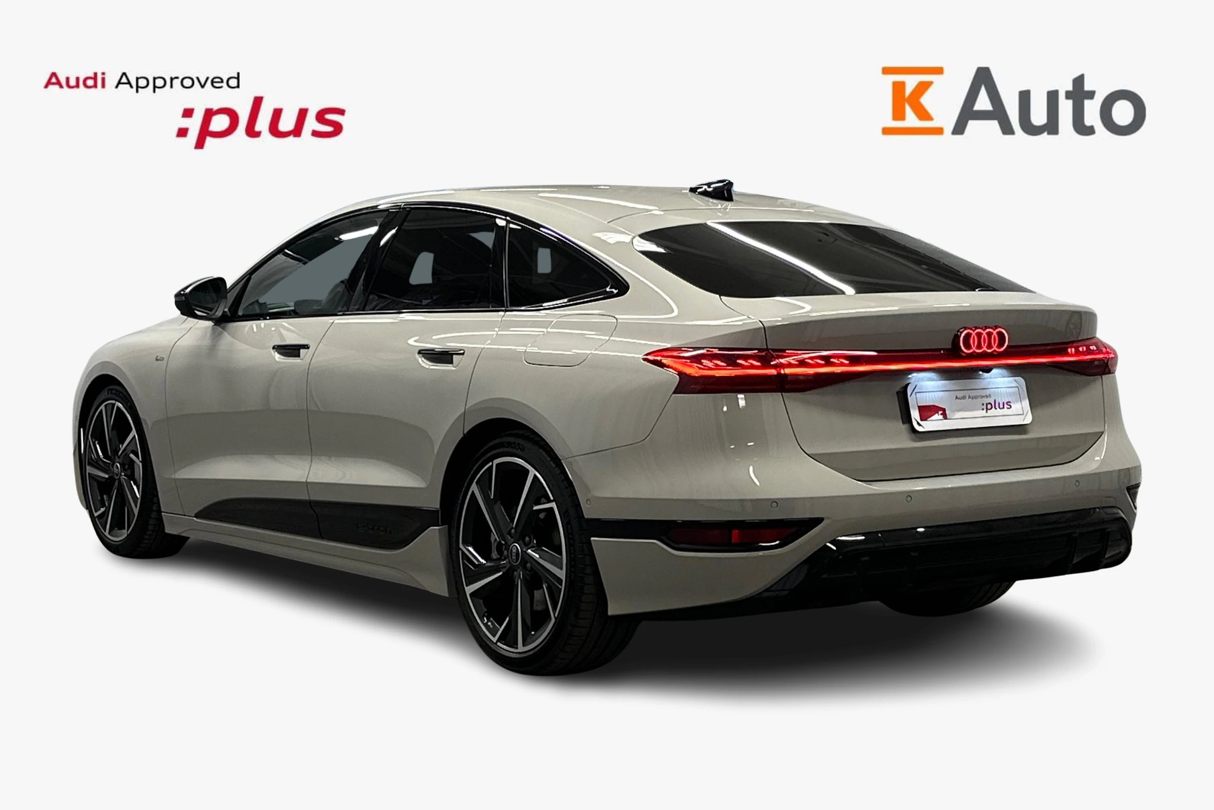 beige Audi A6 e-tron 2025 kuva 2.