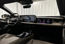 beige Audi A6 e-tron 2025 kuva 19.